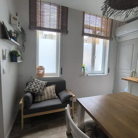 Brise Nacrée Proche Apartamento *